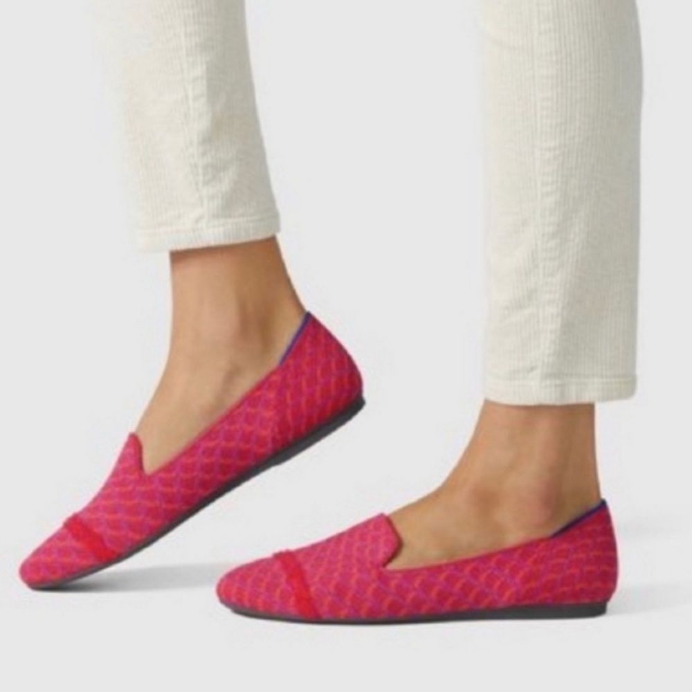 Rothys The Loafer Womens Size 8.5 Pomegranate Grid Round Toe Slip on Flat Shoes